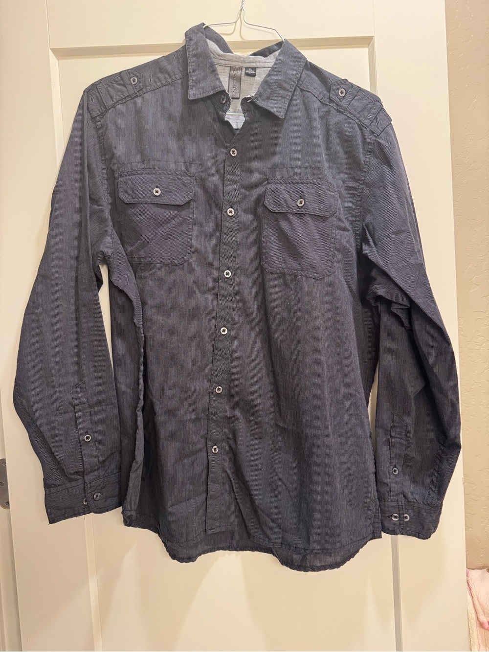 Express Men's Button-Up Shirt in Charcoal Pinstripe